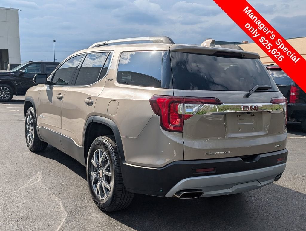 2023 GMC Acadia SLT