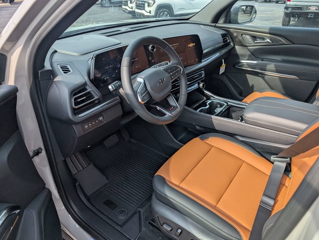 2027 Chevrolet Traverse Z71 - Photo 14