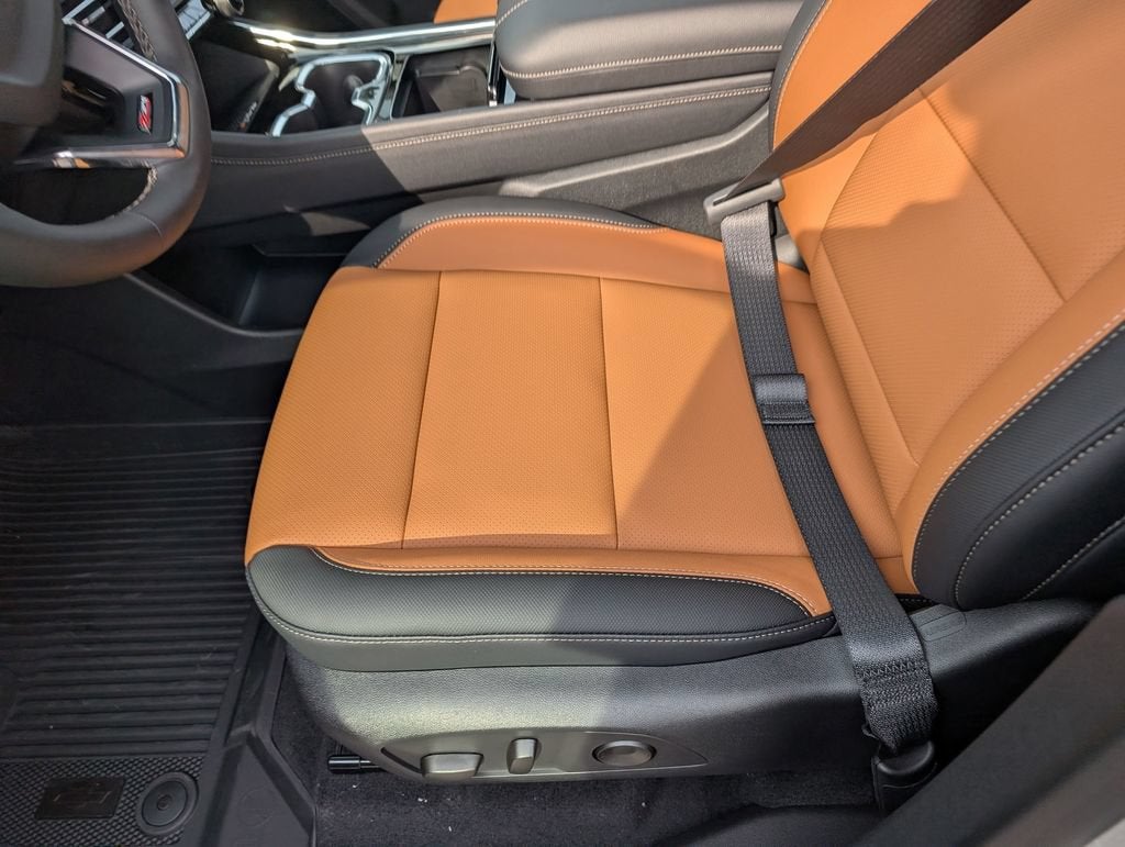 2027 Chevrolet Traverse Z71 - Photo 22