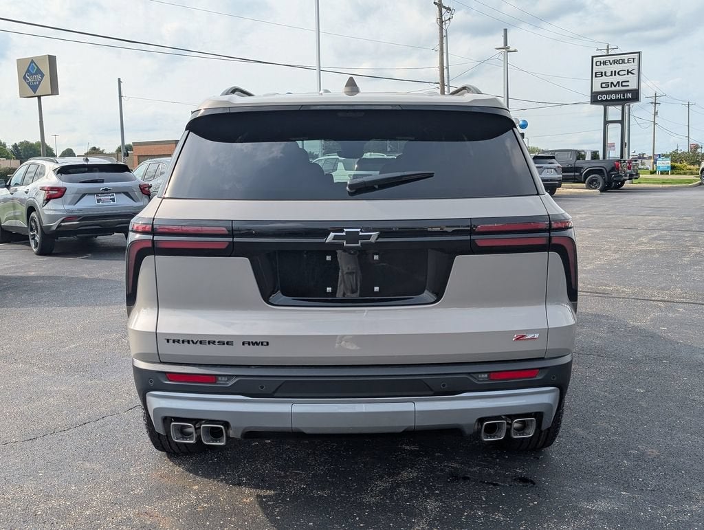 2027 Chevrolet Traverse Z71 - Photo 7