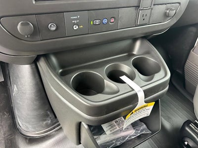 2025 Chevrolet Express Cargo 3500 WT