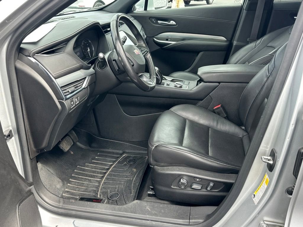 2019 Cadillac XT4 AWD Premium Luxury