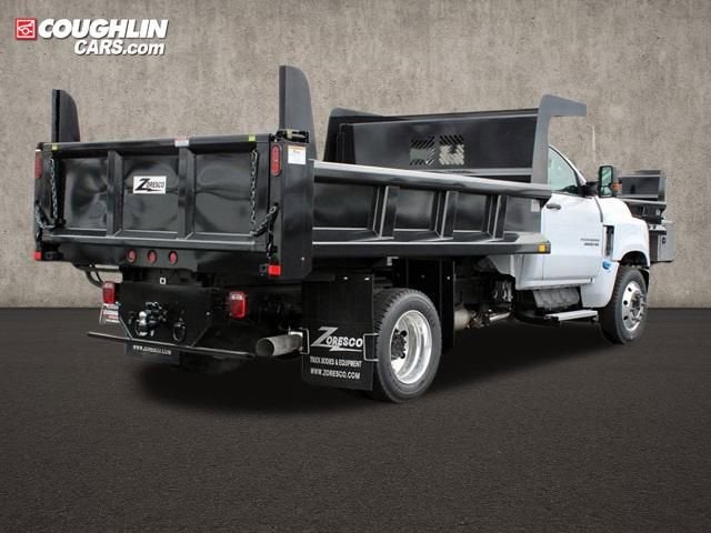 2024 Chevrolet Silverado 5500 HD Work Truck