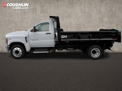 2024 Chevrolet Silverado 5500 HD Work Truck