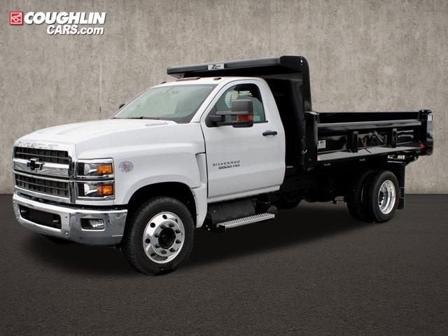 2024 Chevrolet Silverado 5500 HD Work Truck