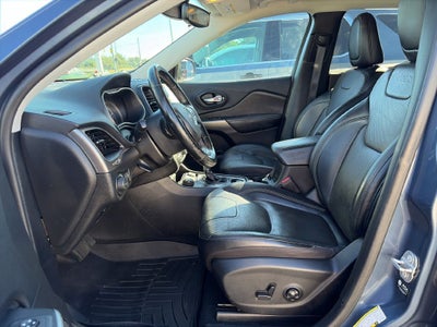 2021 Jeep Cherokee Latitude Lux
