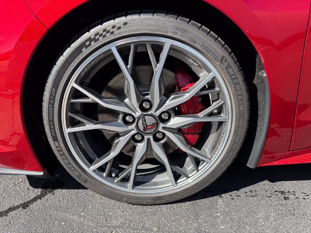 2027 Chevrolet Corvette Stingray 2LT