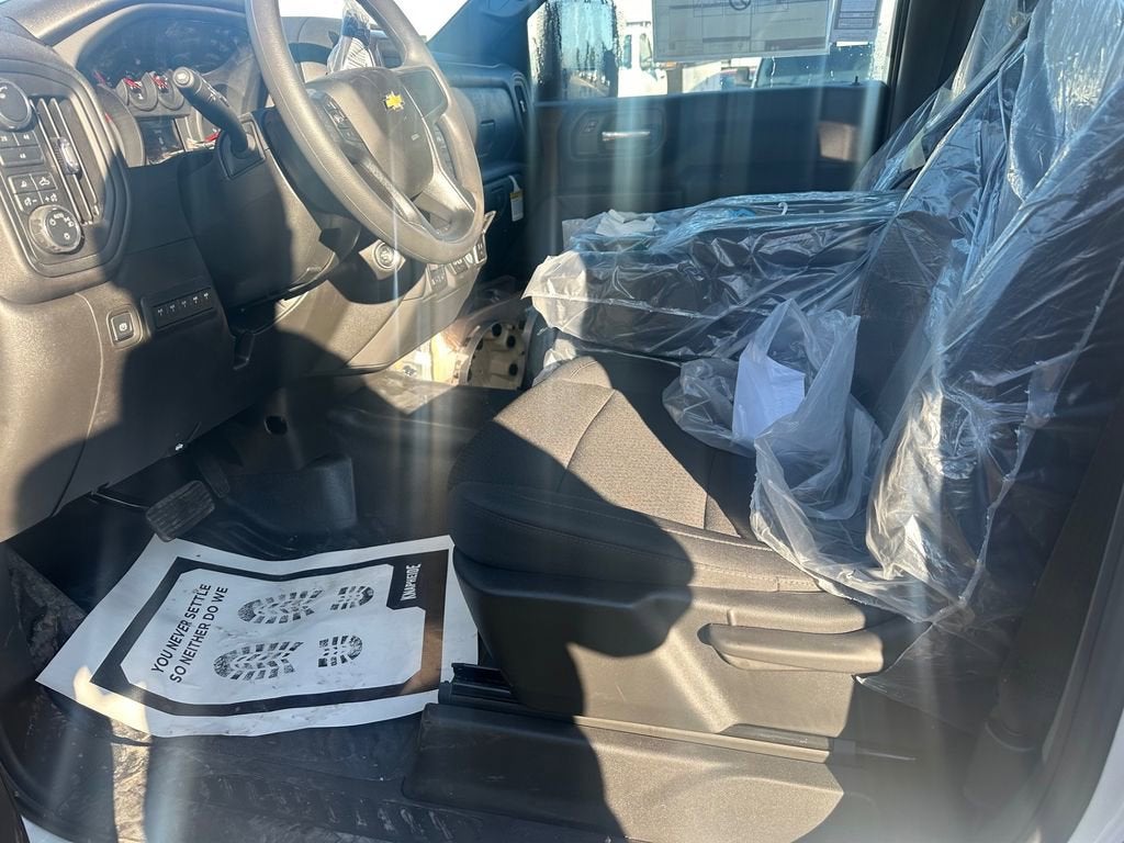 2025 Chevrolet Silverado 3500 HD Chassis Cab Work Truck