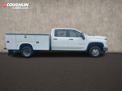 2025 Chevrolet Silverado 3500 HD Chassis Cab Work Truck