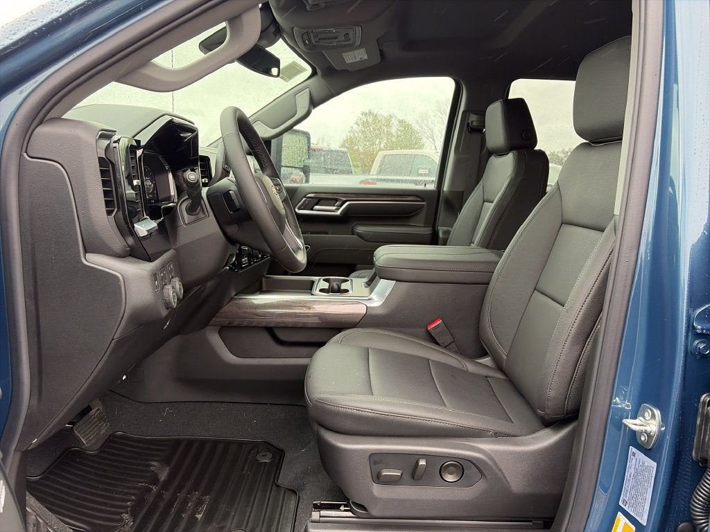2026 Chevrolet Silverado 3500 HD LTZ DRW