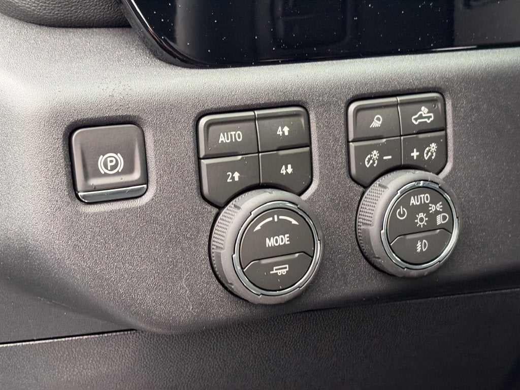 2026 Chevrolet Silverado 3500 HD LTZ DRW