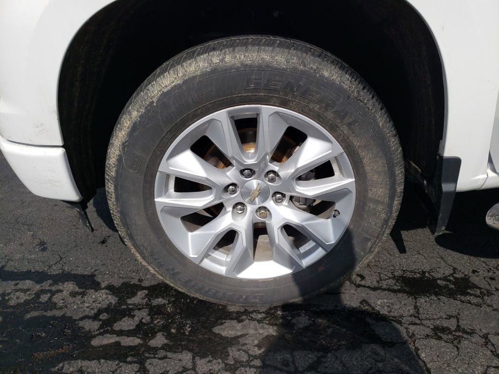 2022 Chevrolet Silverado 1500 Custom