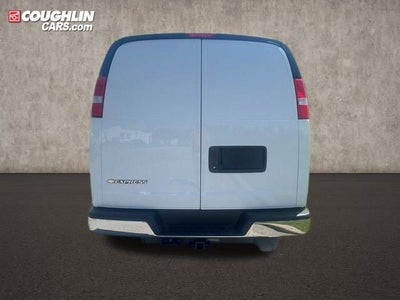 2025 Chevrolet Express Cargo 3500 WT