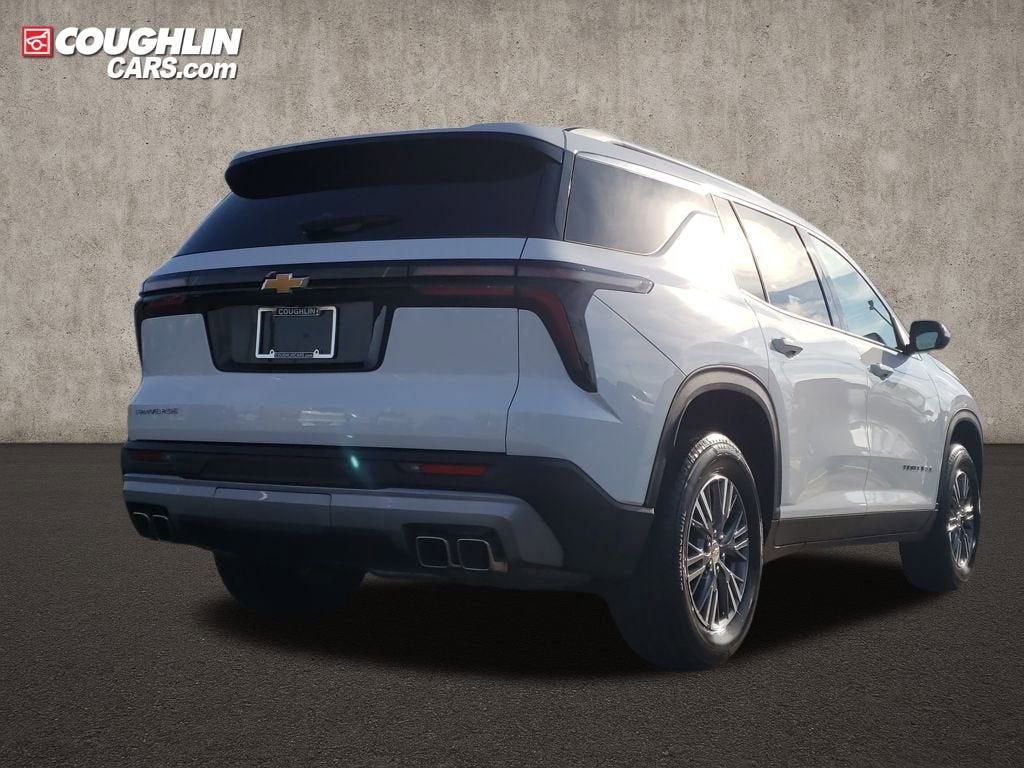 2025 Chevrolet Traverse LT