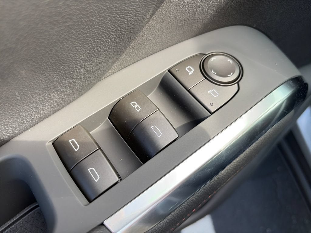 2026 Chevrolet Traverse Z71 - Photo 18