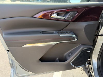 2027 Chevrolet Traverse RS