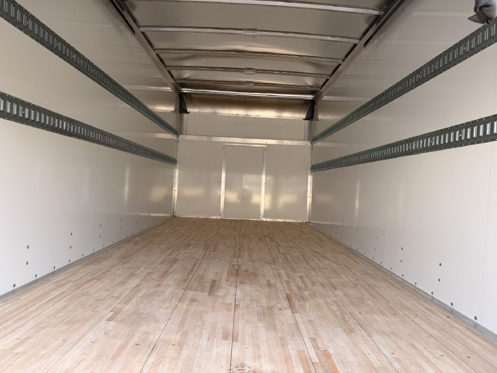 2026 Chevrolet Express Cutaway 4500 2WT