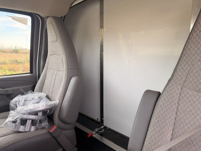 2026 Chevrolet Express Cutaway 4500 2WT