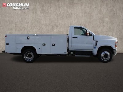 2024 Chevrolet Silverado 5500 HD Work Truck