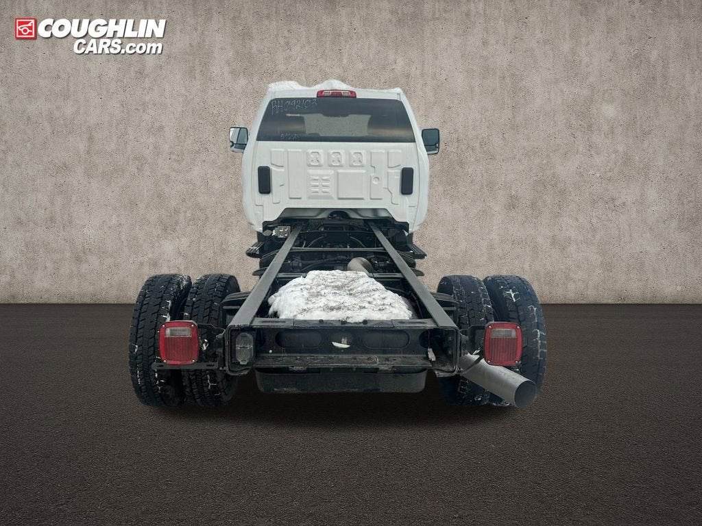 2024 Chevrolet Silverado 5500 HD Work Truck