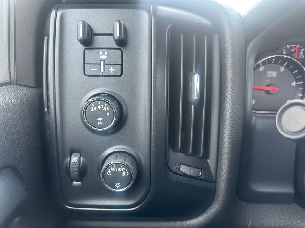 2024 Chevrolet Silverado 6500 HD Work Truck