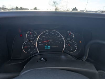 2025 Chevrolet Express Cargo 3500 WT