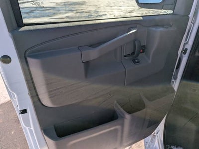 2025 Chevrolet Express Cargo 3500 WT