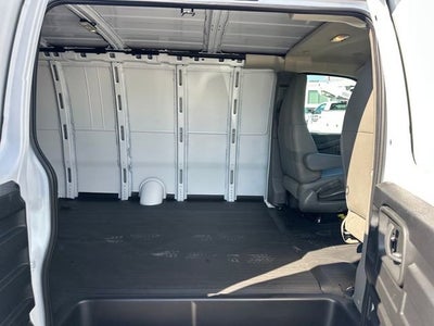 2025 Chevrolet Express Cargo WT