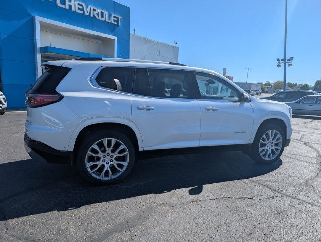 2024 GMC Acadia Denali