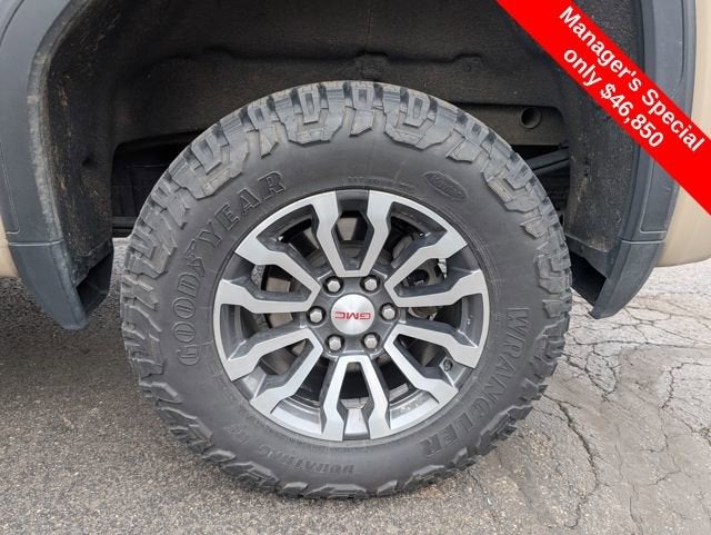 2022 GMC Sierra 1500 AT4