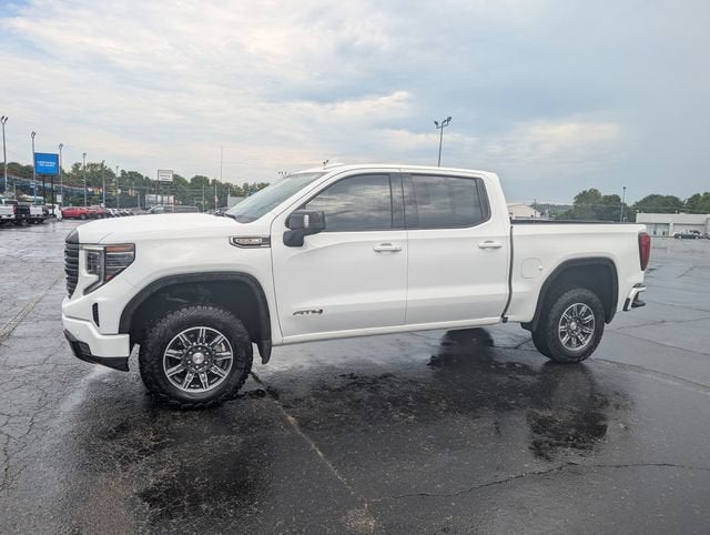 2025 GMC Sierra 1500 AT4