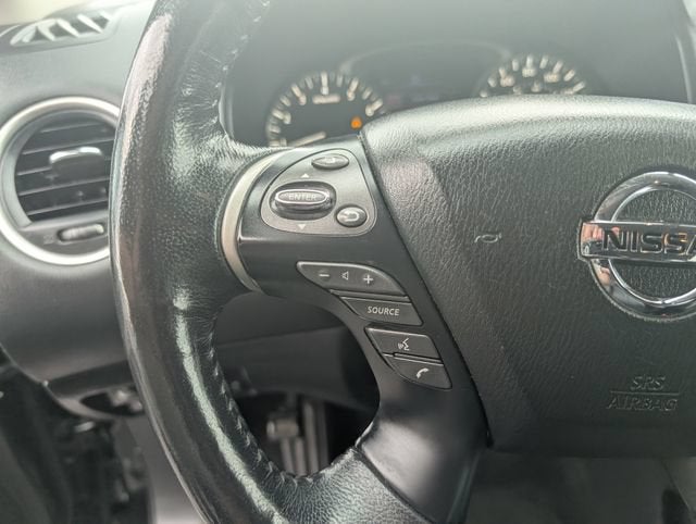 2020 Nissan Pathfinder SL