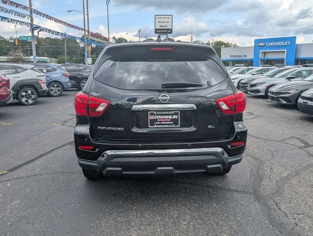 2020 Nissan Pathfinder SL
