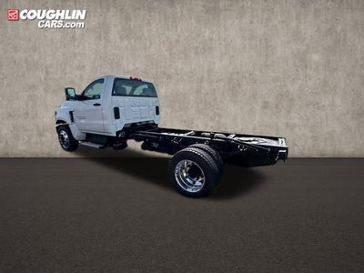 2024 Chevrolet Silverado 6500 HD Work Truck