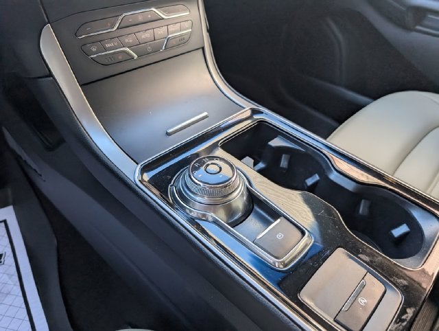2019 Ford EDGE Base